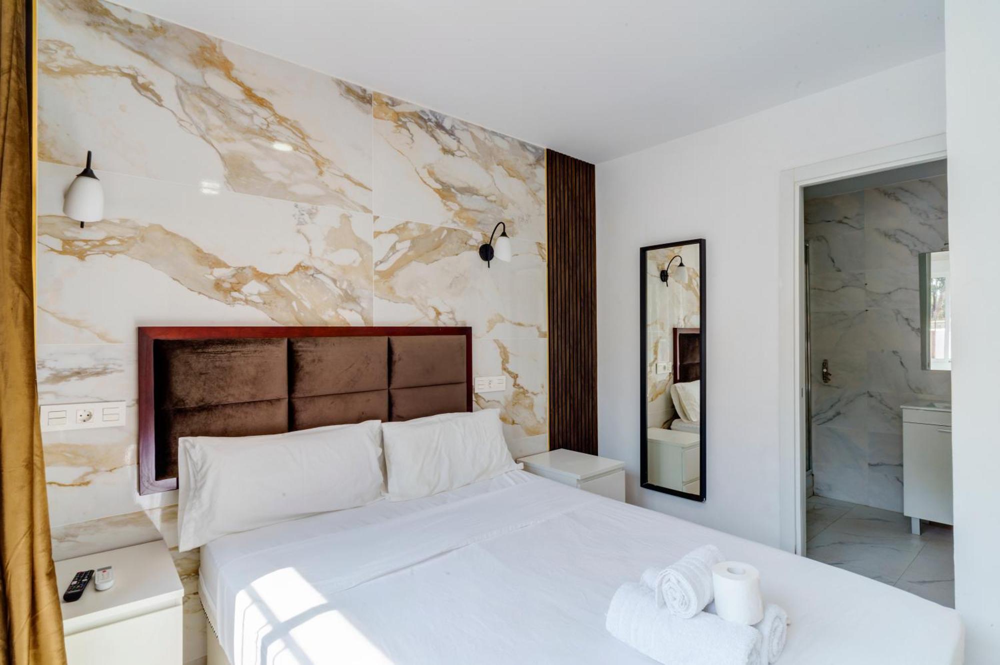 Hotel Rancho Grande *